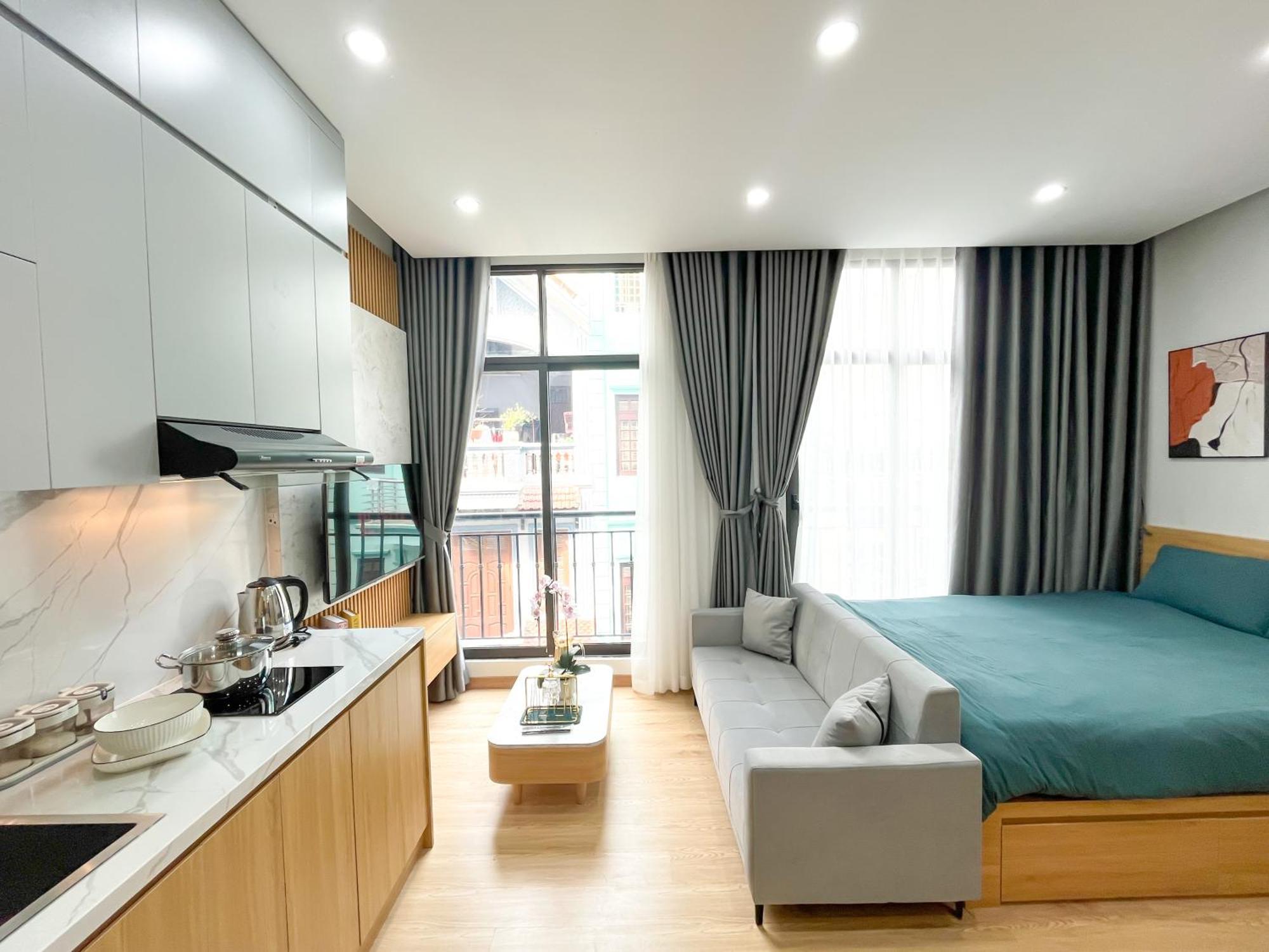 Amazing Housing Lac Long Quan Hanoi Exteriör bild