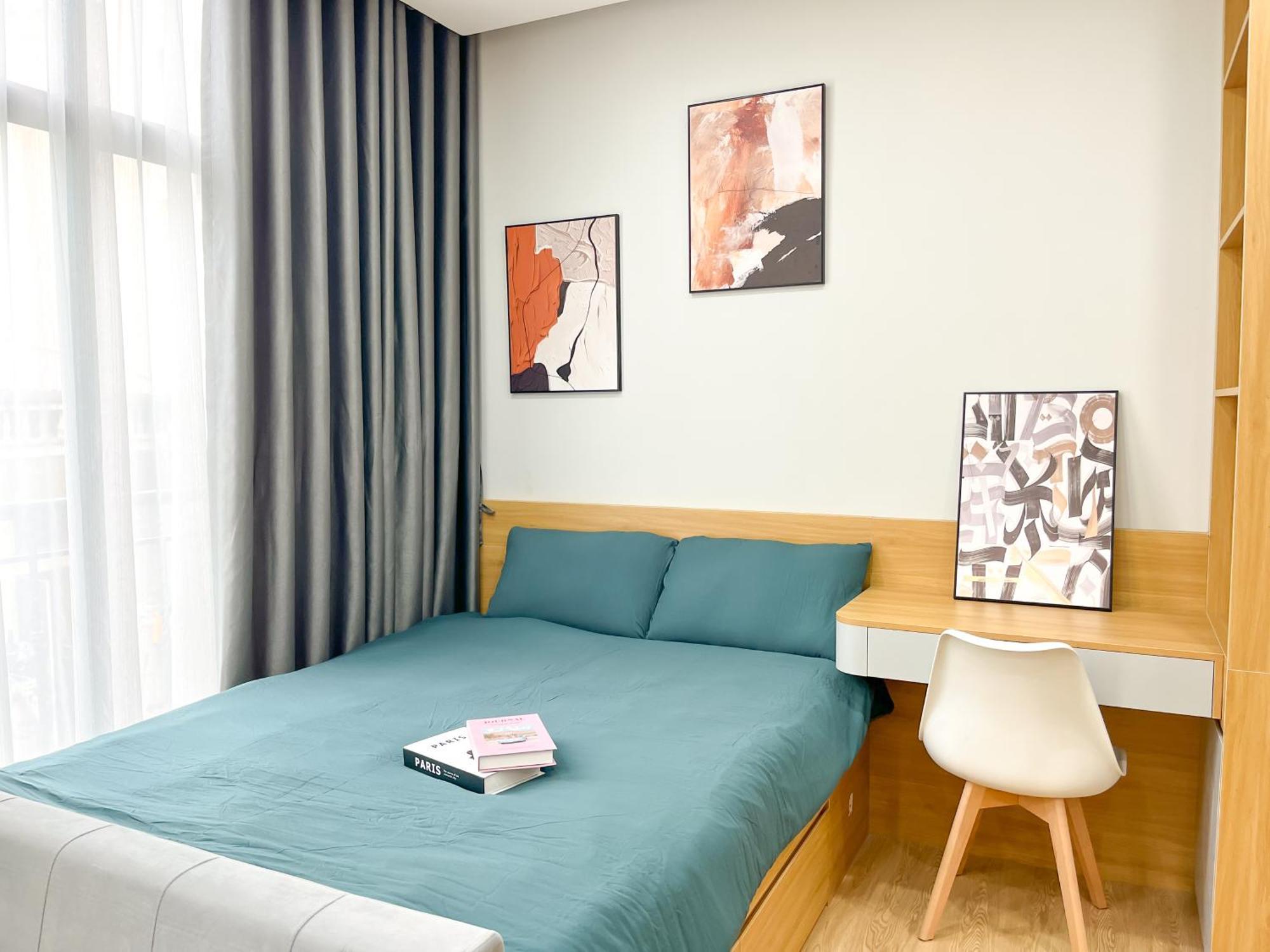 Amazing Housing Lac Long Quan Hanoi Exteriör bild