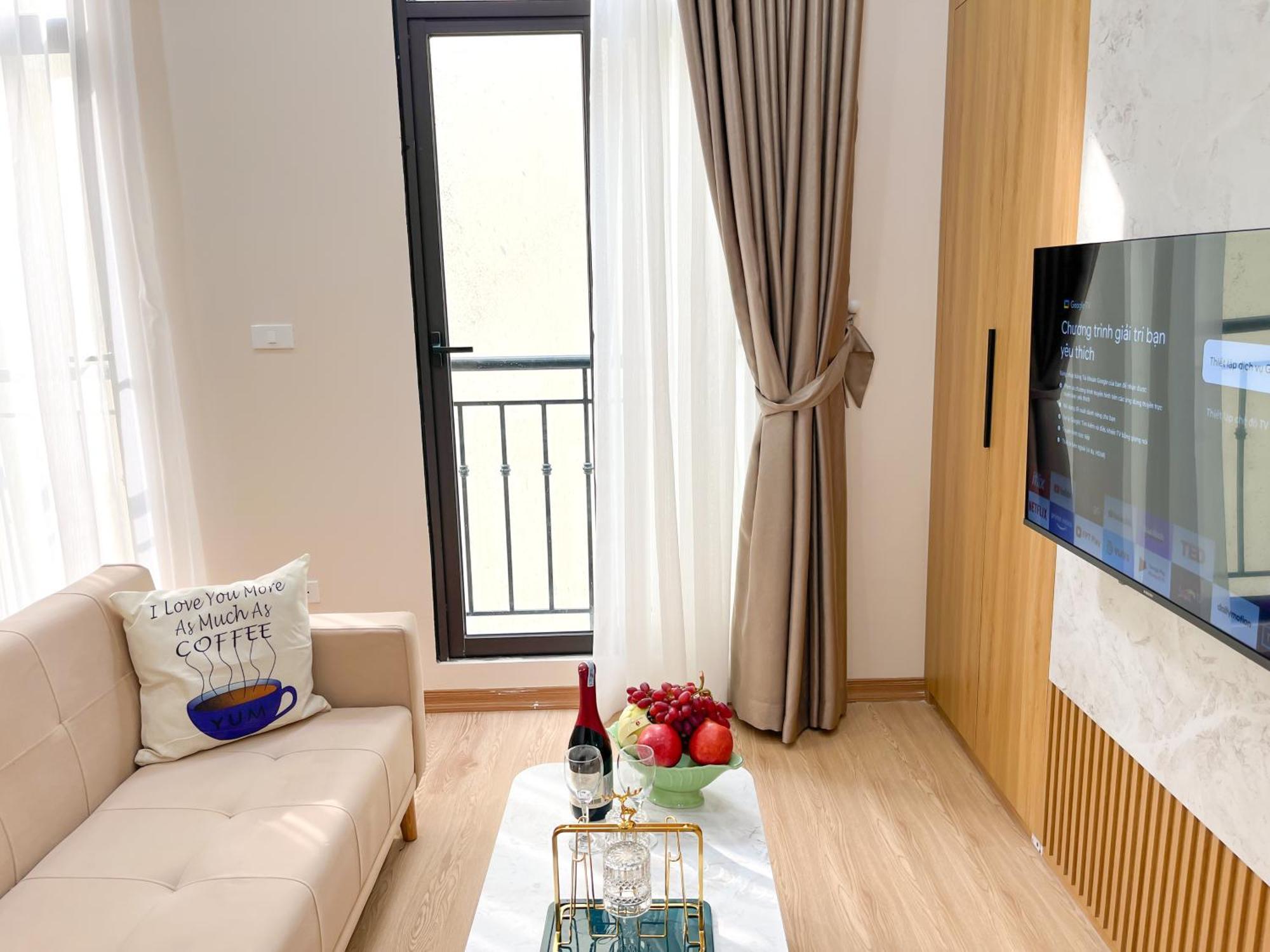 Amazing Housing Lac Long Quan Hanoi Exteriör bild